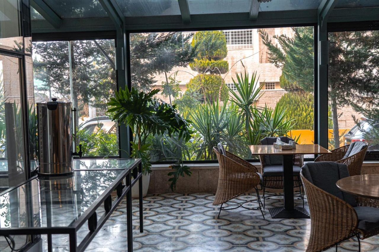Guest House Hotel Amman By Fhm Экстерьер фото